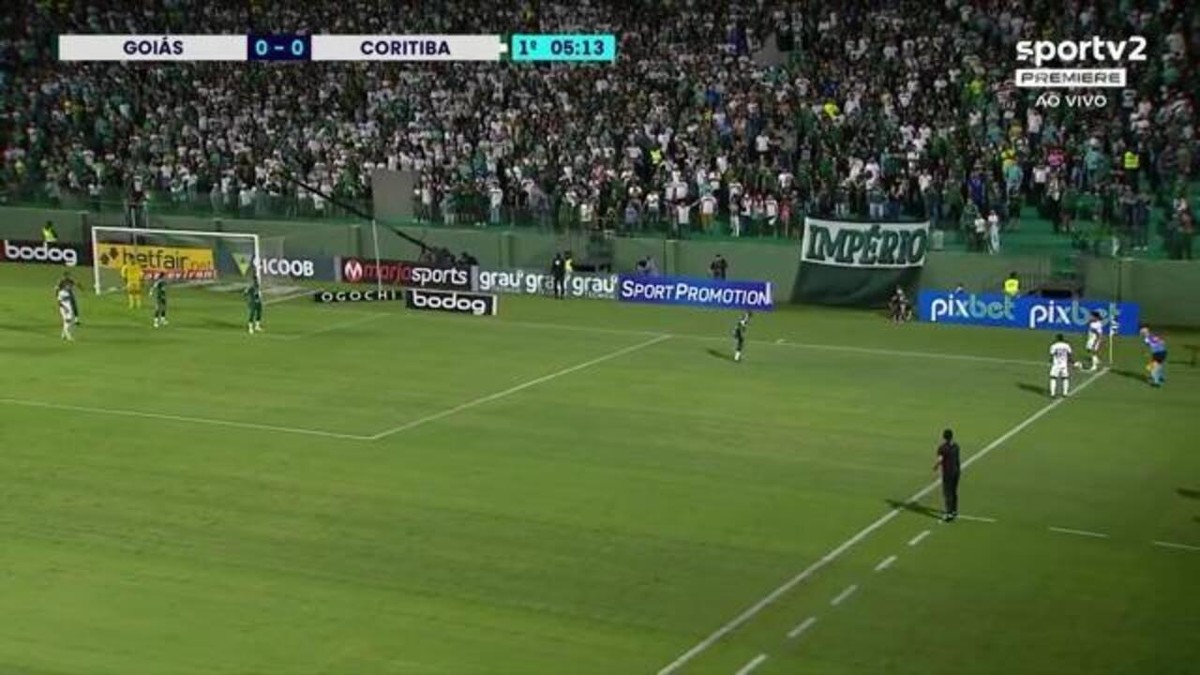 Coritiba Finaliza S Cinco Vezes Sofre Na Bola A Rea E Amarga Nova