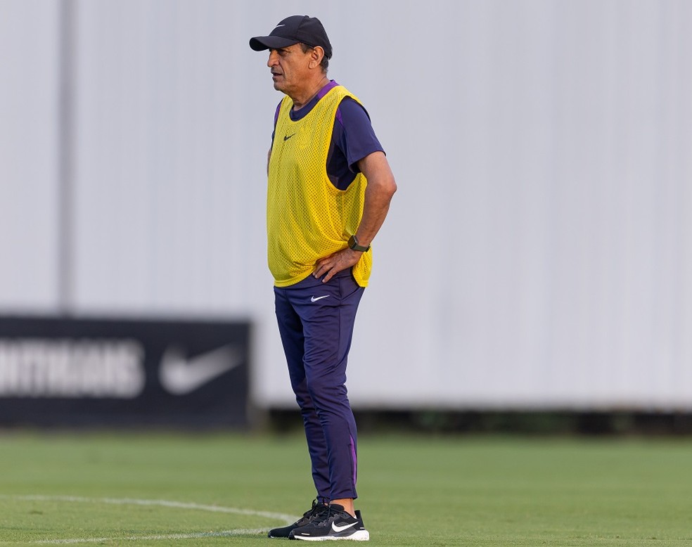 Ramón Díaz, técnico do Corinthians — Foto: Rodrigo Coca / Agência Corinthians