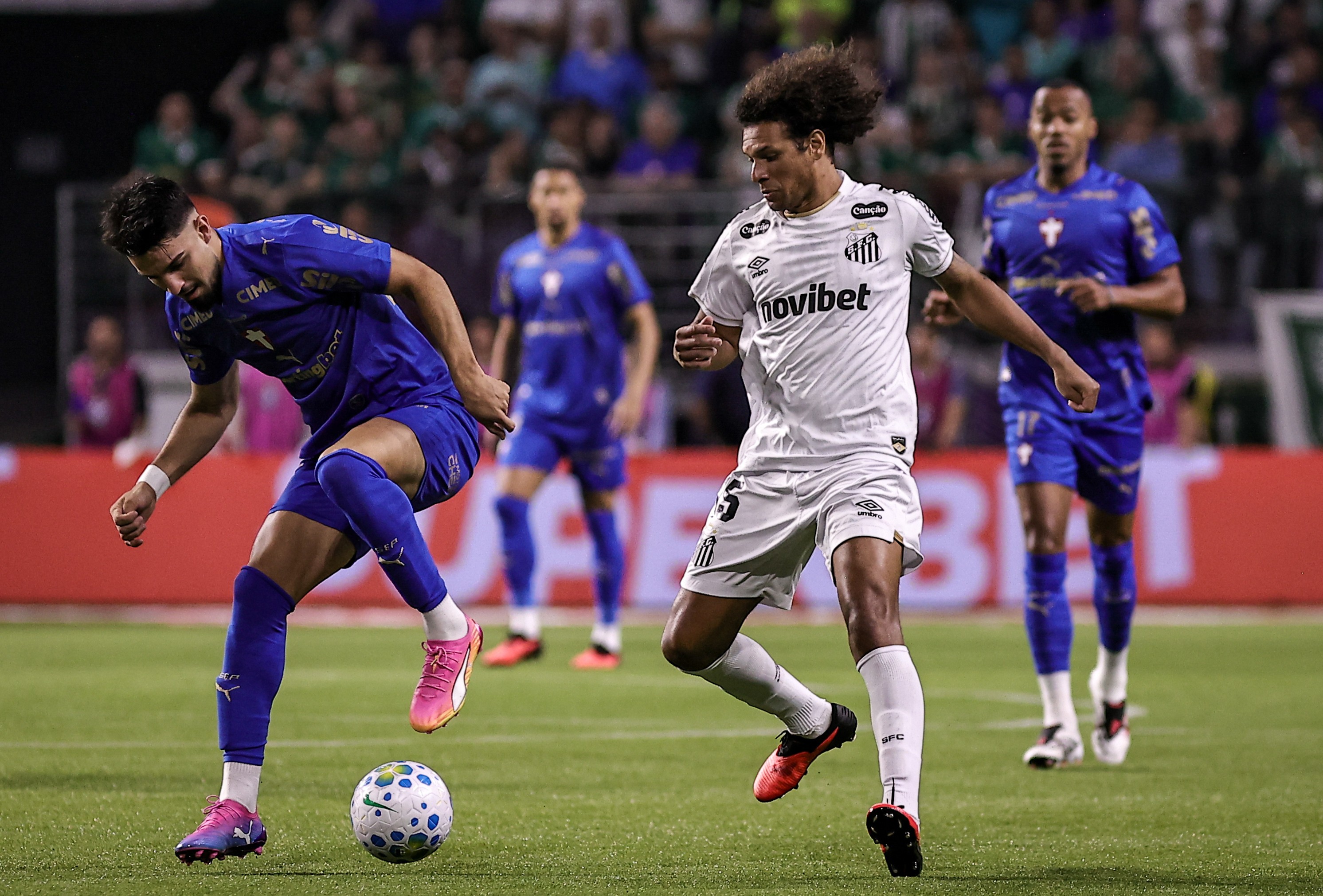 Willian Arão critica postura do Santos após derrota contundente para o Palmeiras