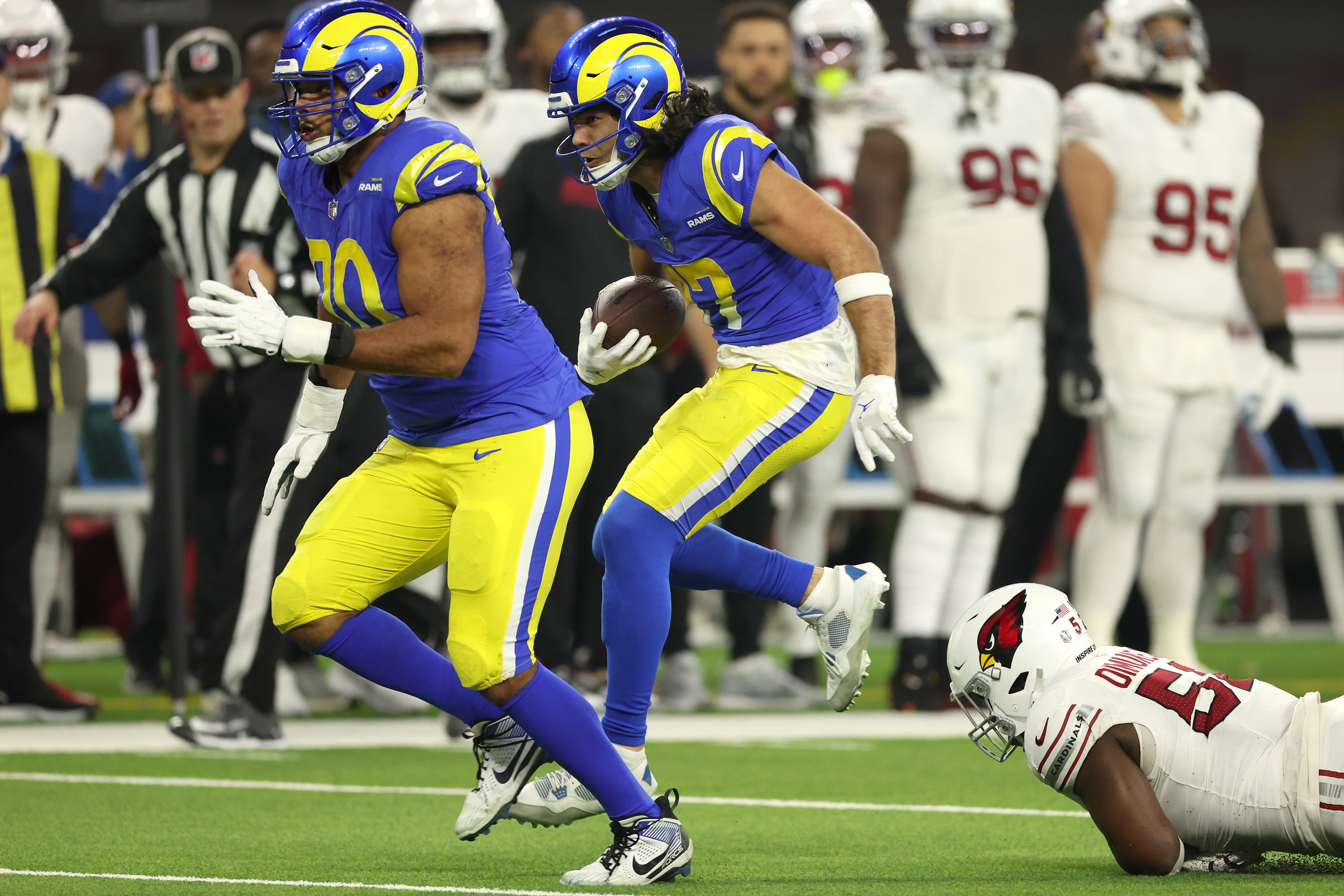 NFL: Los Angeles Rams bate Arizona Cardinals e se aproxima dos playoffs ...