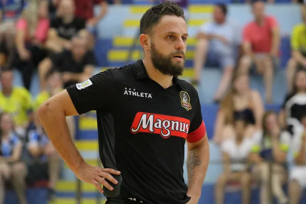 Indicado ao prêmio de melhor do mundo, Rodrigo pode coroar temporada  perfeita no Sorocaba, futsal