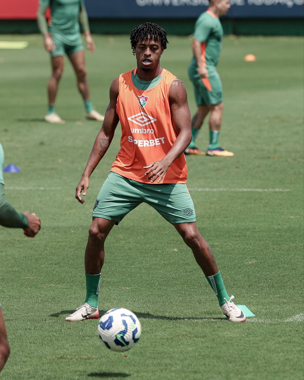 Keno no treino do Fluminense
