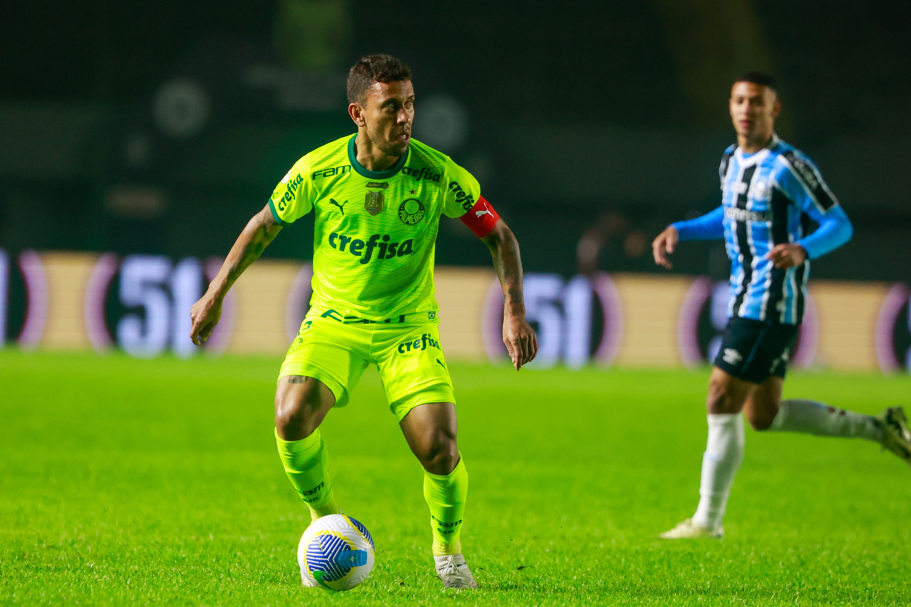 Expectativas de Marcos Rocha no Grêmio: análise do histórico recente.