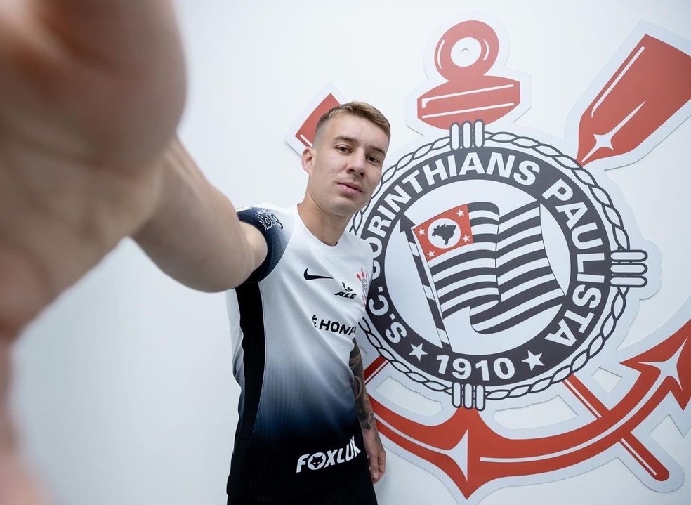 Charles, volante do Corinthians — Foto: Rodrigo Coca/Agência Corinthians