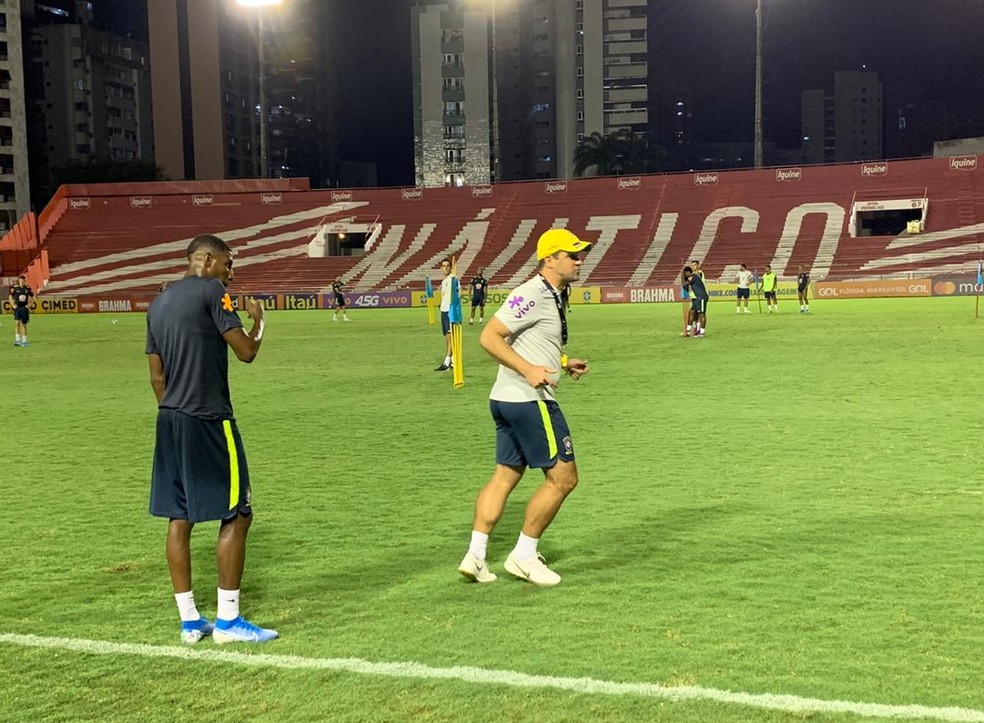 Copa do Mundo Sub-17: Seleção da Holanda será a primeira a desembarcar no  Espírito Santo, futebol