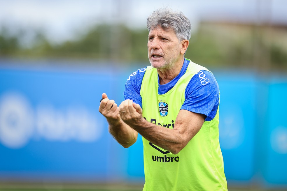 Renato Portaluppi em treino do Grêmio — Foto: Lucas Uebel/Grêmio