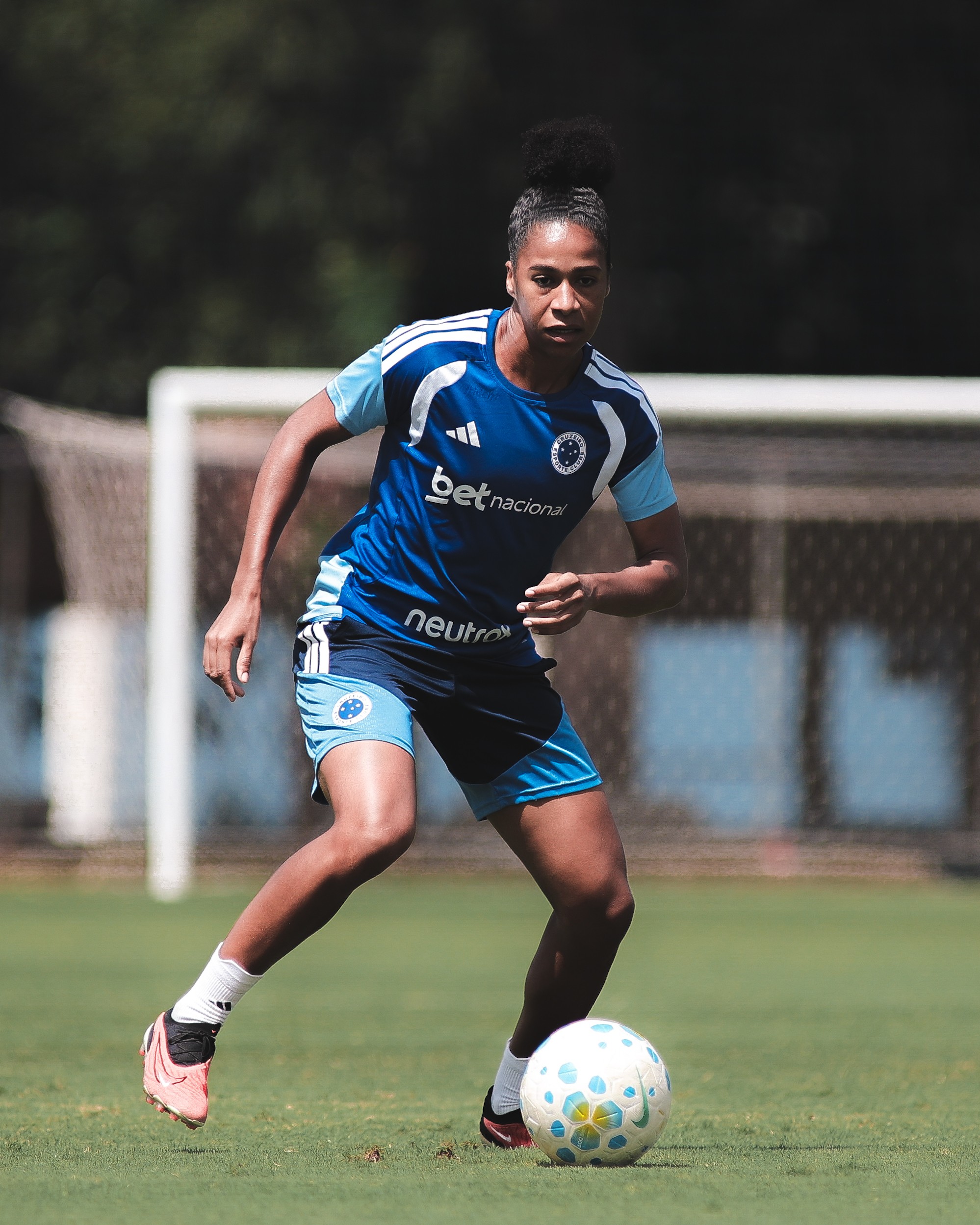 Cruzeiro registra maior número de lesões de LCA no Brasileirão Feminino e adota medidas de prevenção