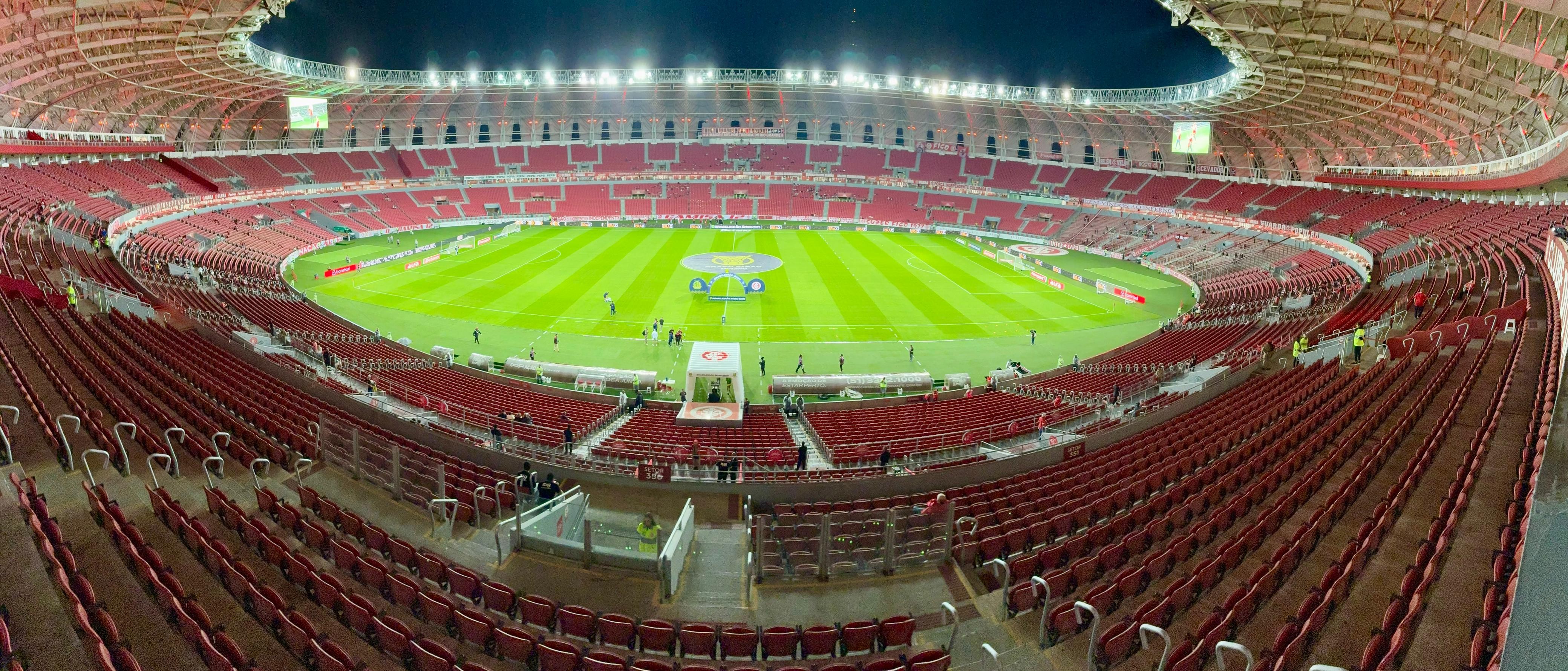 Internacional x Fluminense: onde assistir, horário e escalações