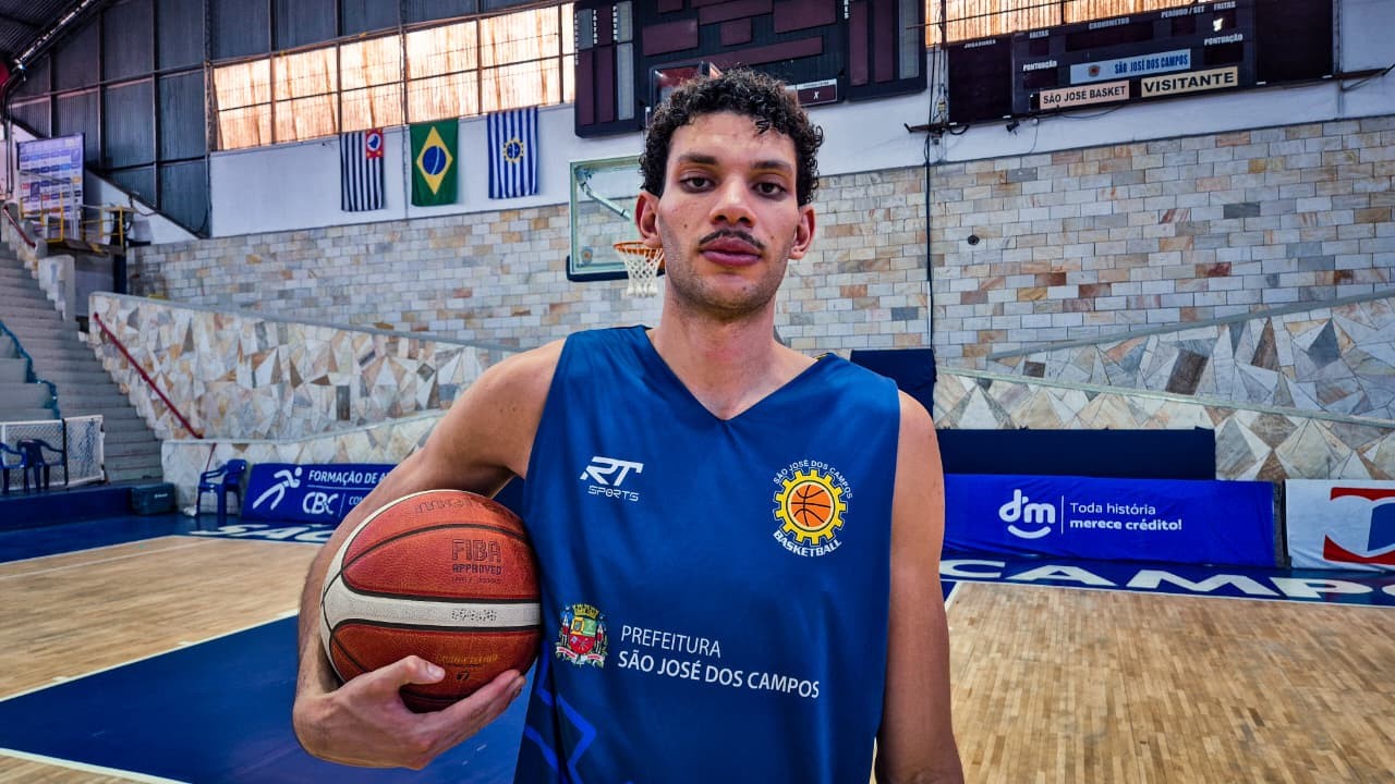 São José Basketball contrata ala-pivô Murilo, ex-Pinheiros, para disputa do NBB