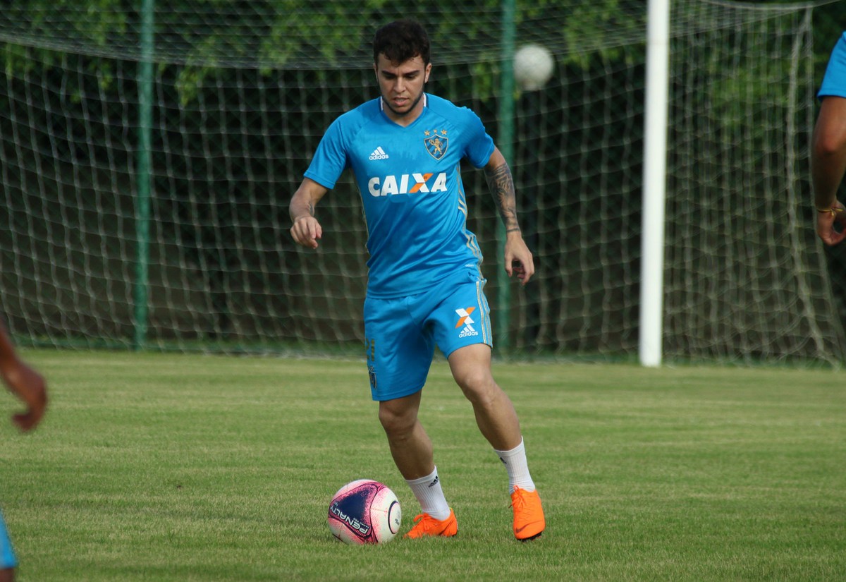 Andrigo entende receio, mas vê grupo do Sport com força para volta por ...