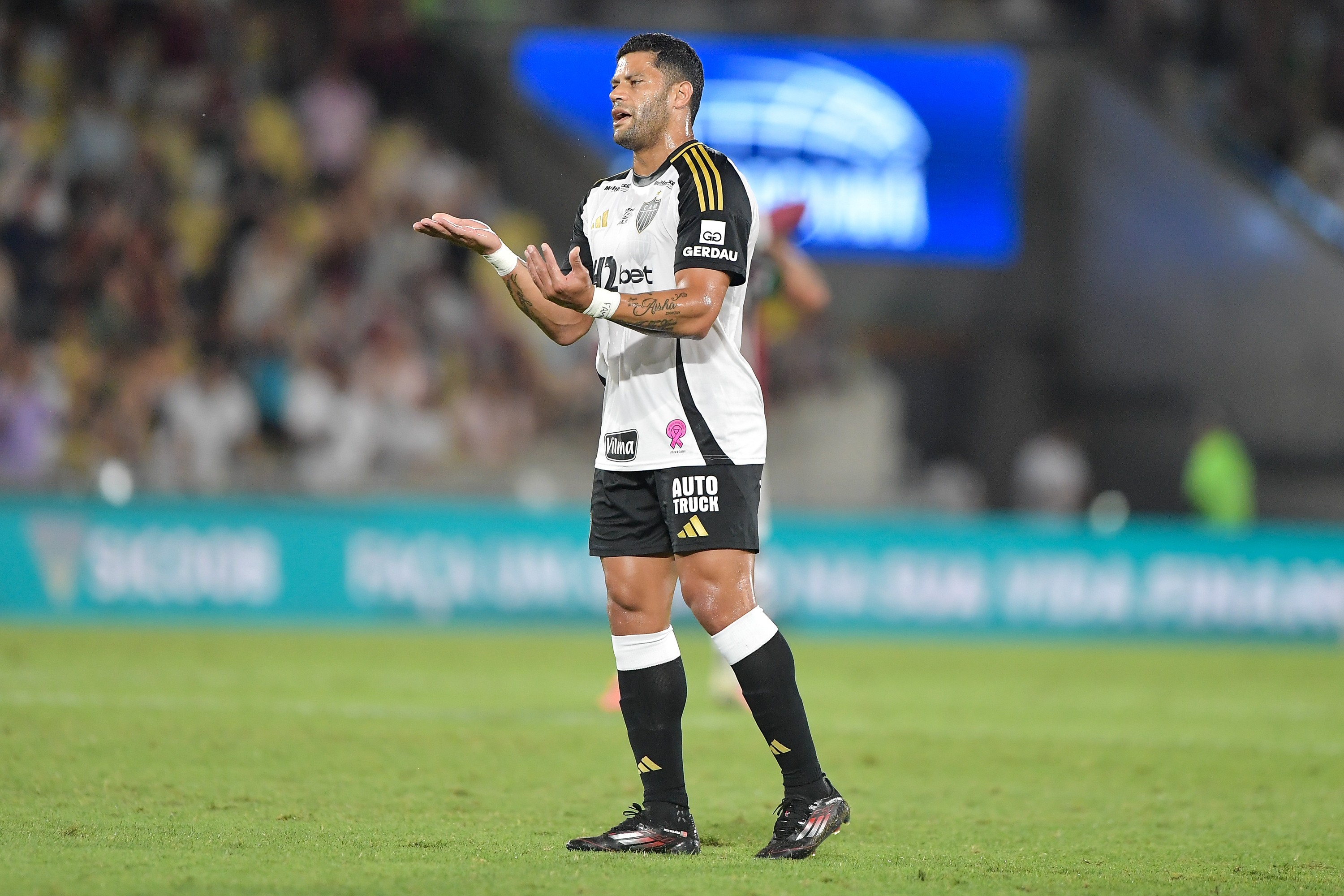 Após derrota do Atlético-MG, Hulk faz post de desculpa