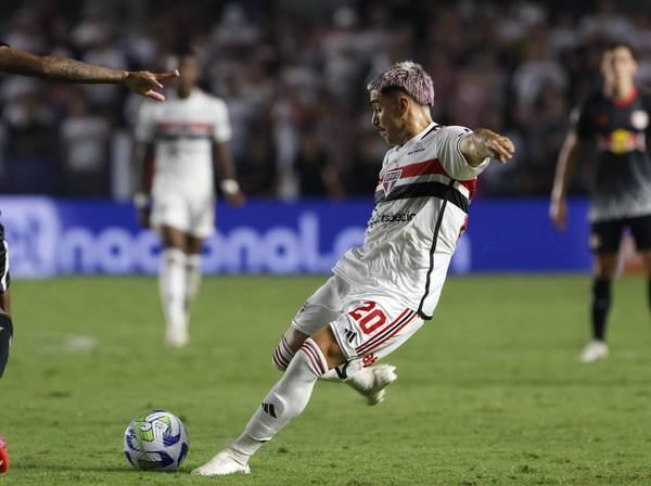 DE SAÍDA! São Paulo encaminha transferência definitiva de volante para a Argentina
