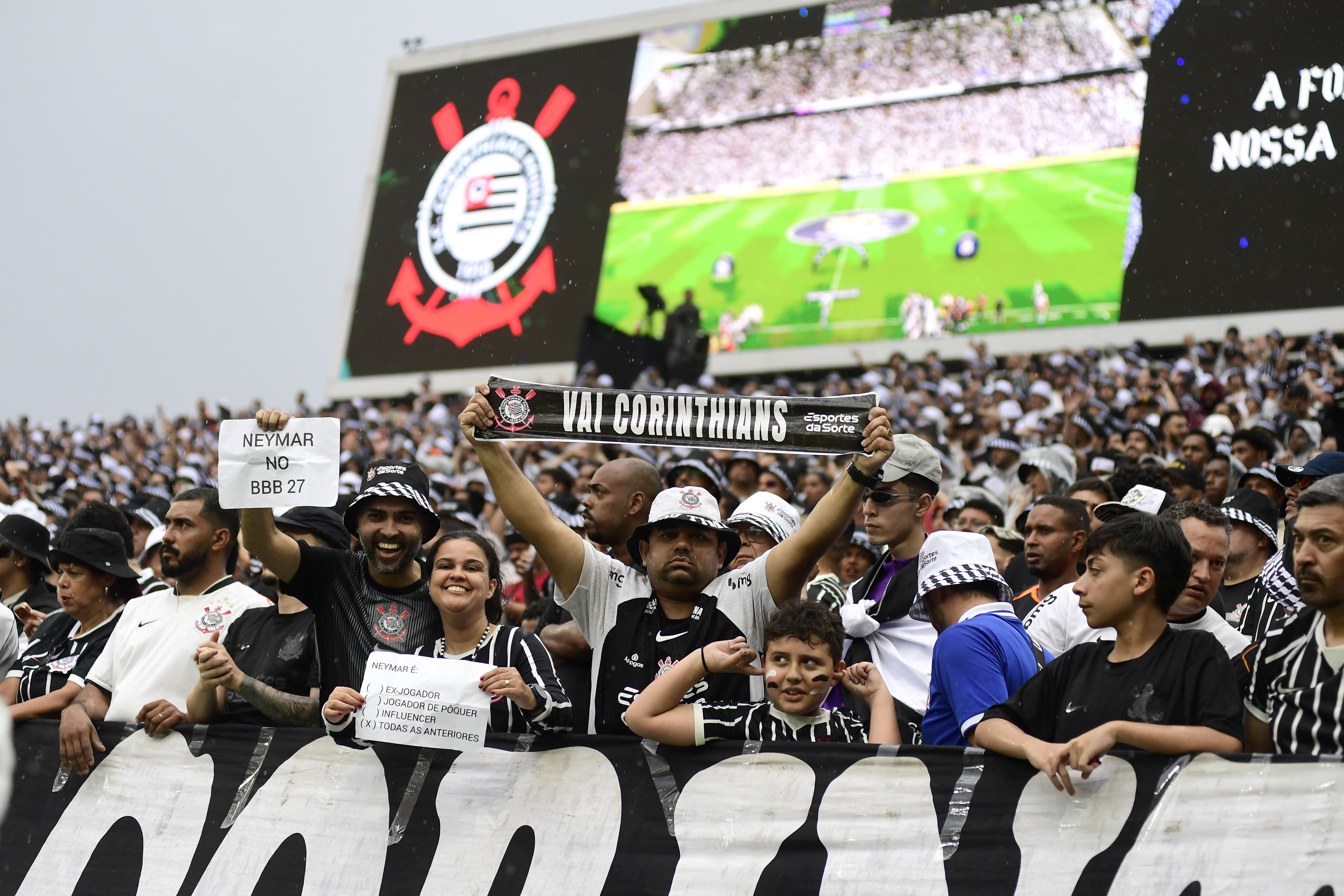 Corinthians tem o melhor público no ano em clássico contra o Santos