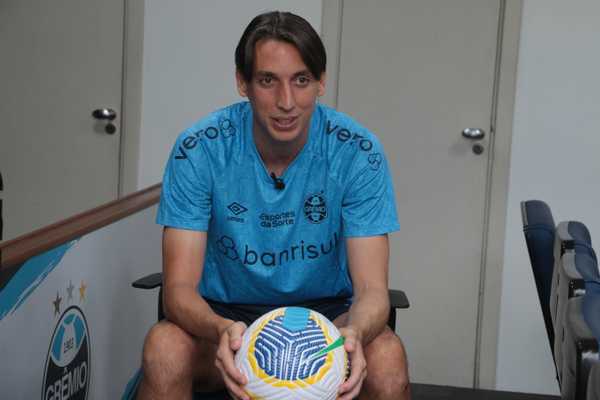 Geromel Encerra História de Ídolo Improvável Após Aposentadoria no Grêmio.