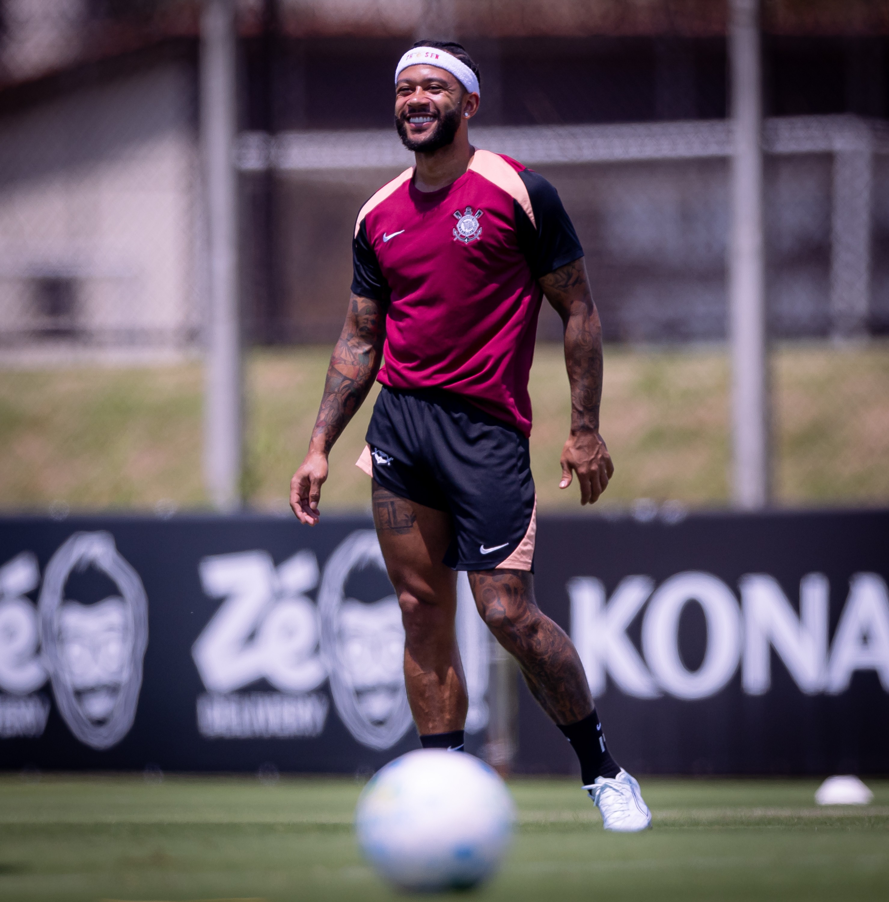 Corinthians e Memphis Aproximam-se de Acordo para Renovação de Contrato