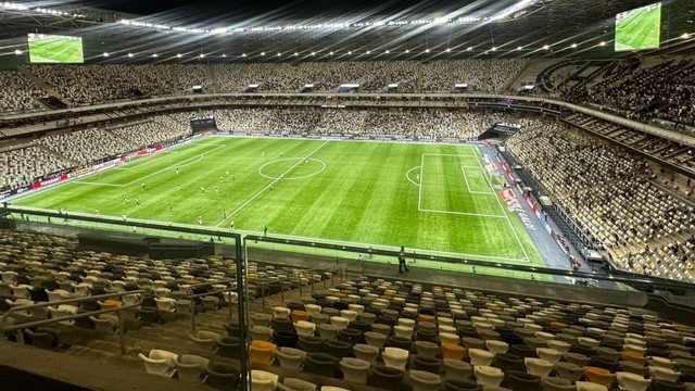 Pouco mais de 10 mil torcedores na Arena MRV para Atlético-MG x Internacional