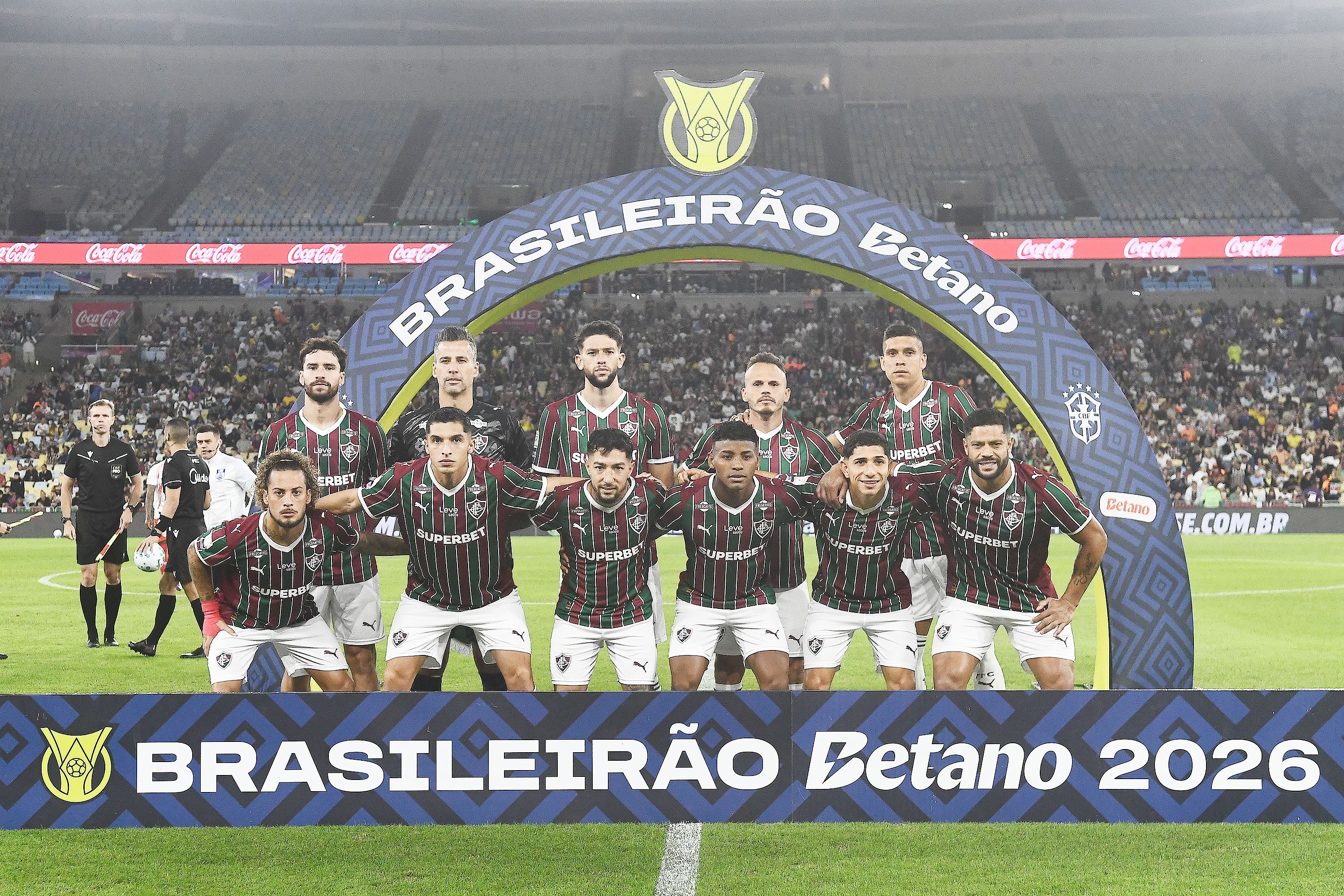 Fluminense empata com Bragantino em jogo com atuações mistas e lesões importantes