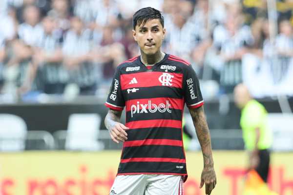 Flamengo inicia 2025 com cinco jogadores em último ano de contrato