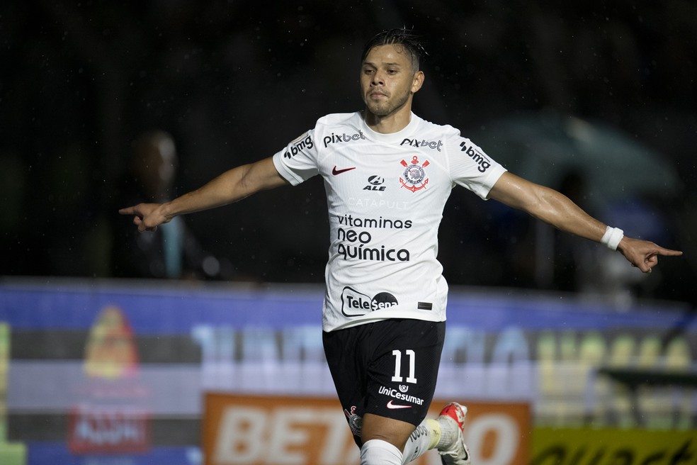 Romero comemora gol em Vasco x Corinthians — Foto: Jorge Rodrigues/AGIF