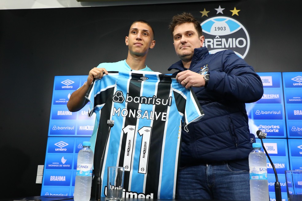 Monsalve será o camisa 11 do Grêmio — Foto: Rodrigo Fatturi / Grêmio FBPA