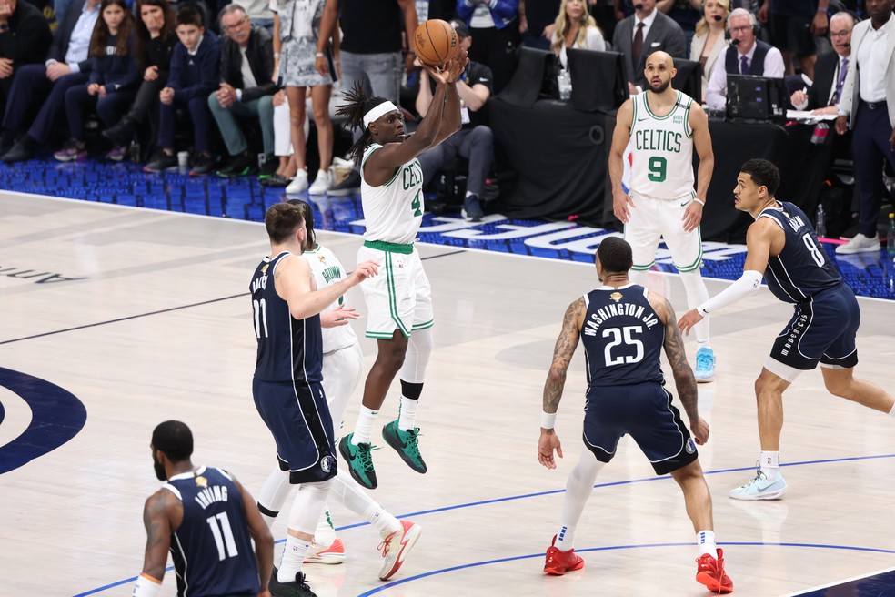 Boston Celtics vence o jogo 3 — Foto: Joe Murphy/NBAE via Getty Images