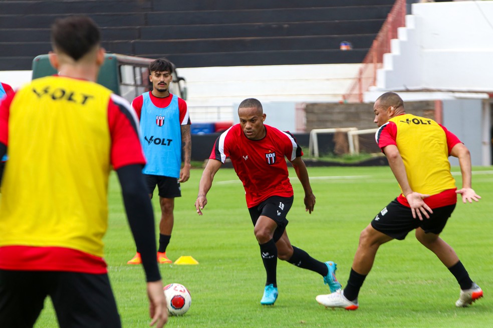 Robinho: Ex-empresário diz que time da Série B tem interesse no atleta