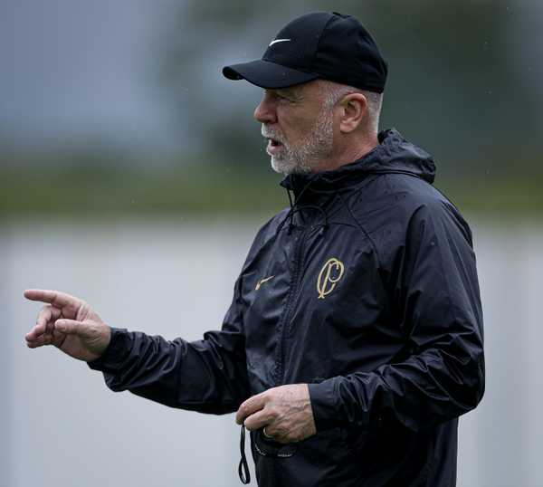 Corinthians faz treino tático e tem palestra sobre doping
