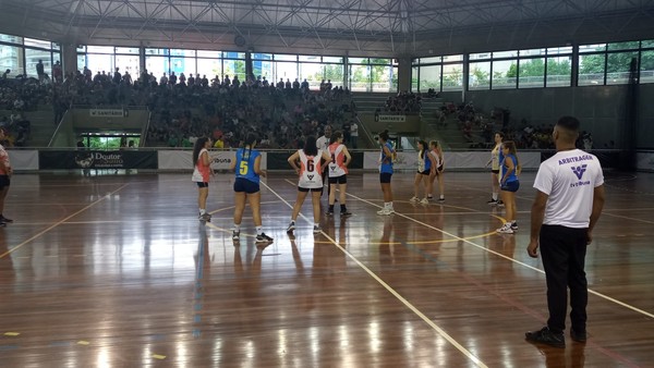 Jean Piaget bate Expressão e disputa final do feminino da 7ª Copa TV  Tribuna de Basquete, copa tv tribuna de basquetebol escolar