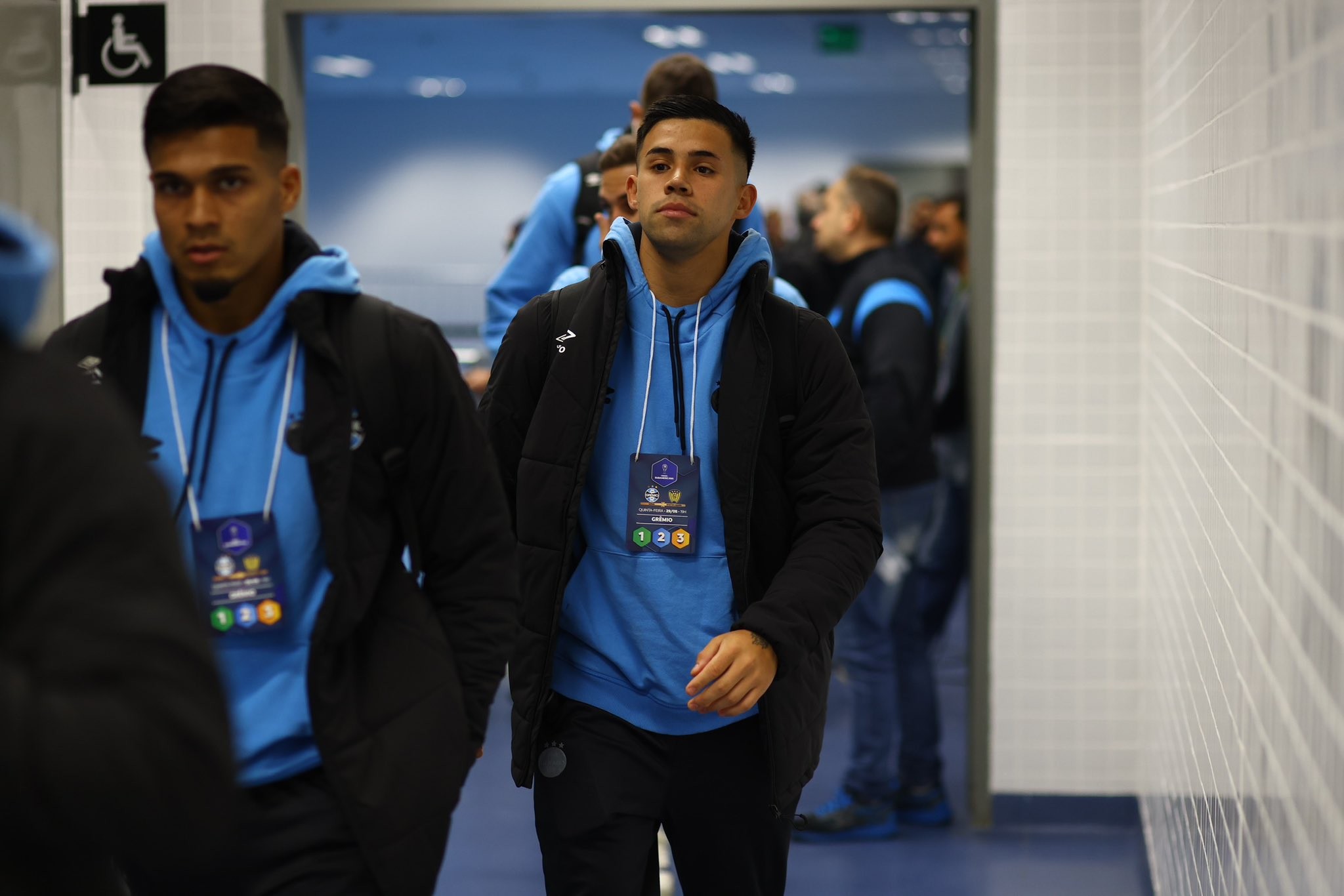 Aravena desfalca Grêmio contra Corinthians; confira lista de relacionados.