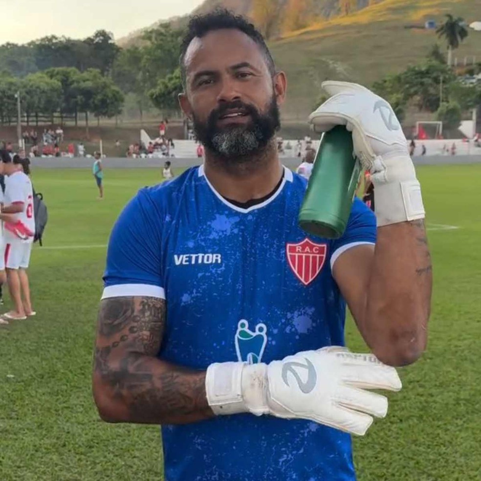 Goleiro Bruno perto de acerto com time do ES para o Capixaba 2026 | Ge