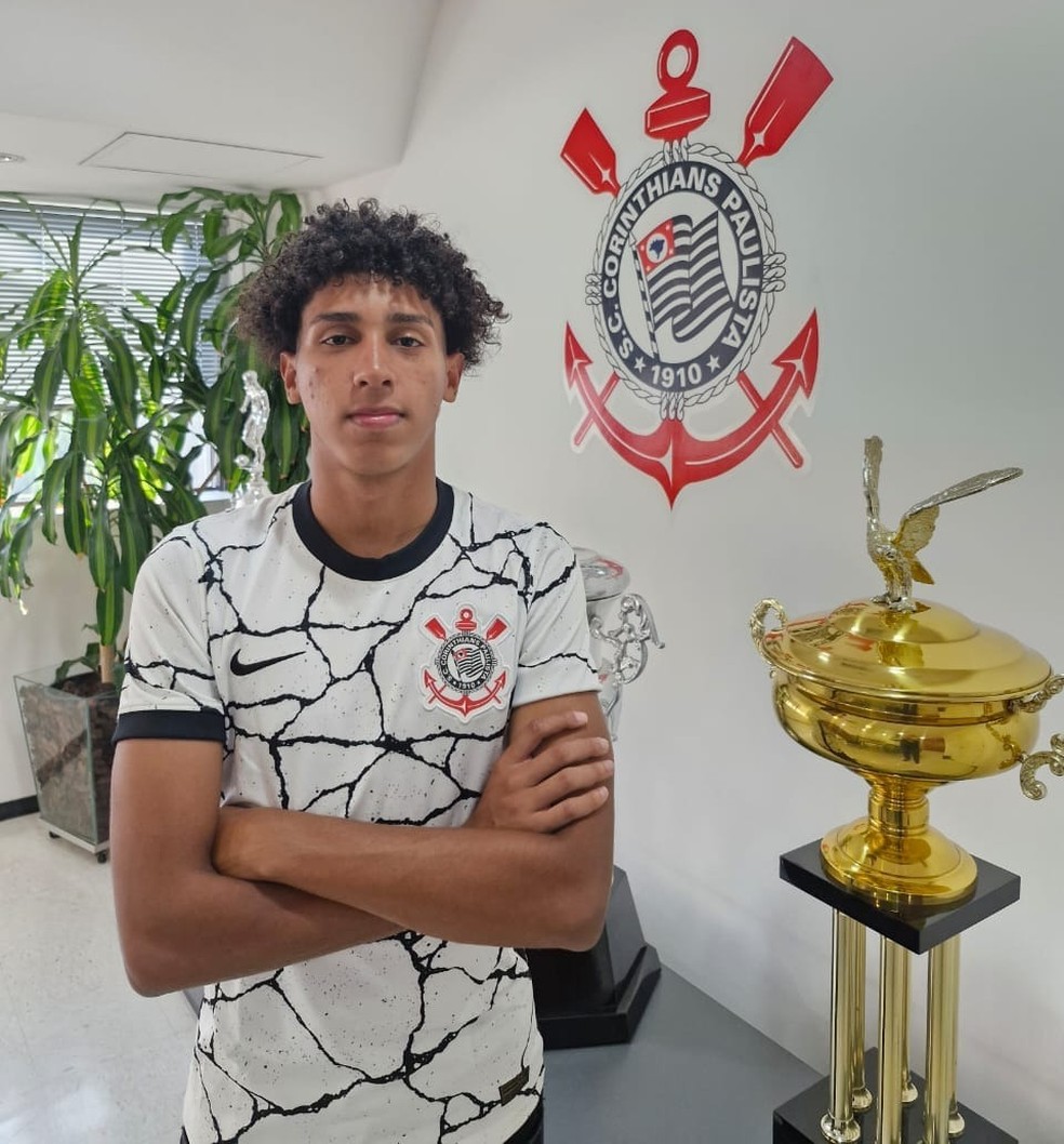 Reginaldo Borim vai defender time sub-18 do Corinthians — Foto: Reprodução