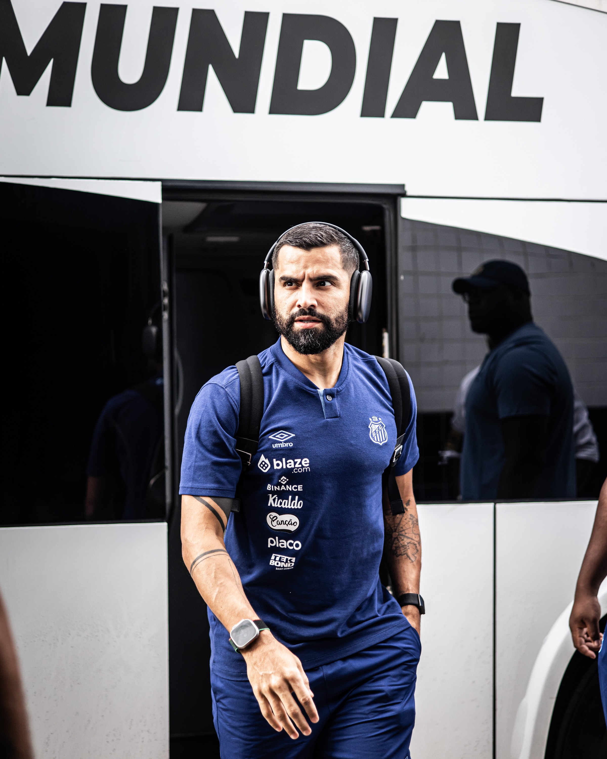 Líder esquecido? Por que Tomás Rincón é favorito a virar titular do ...