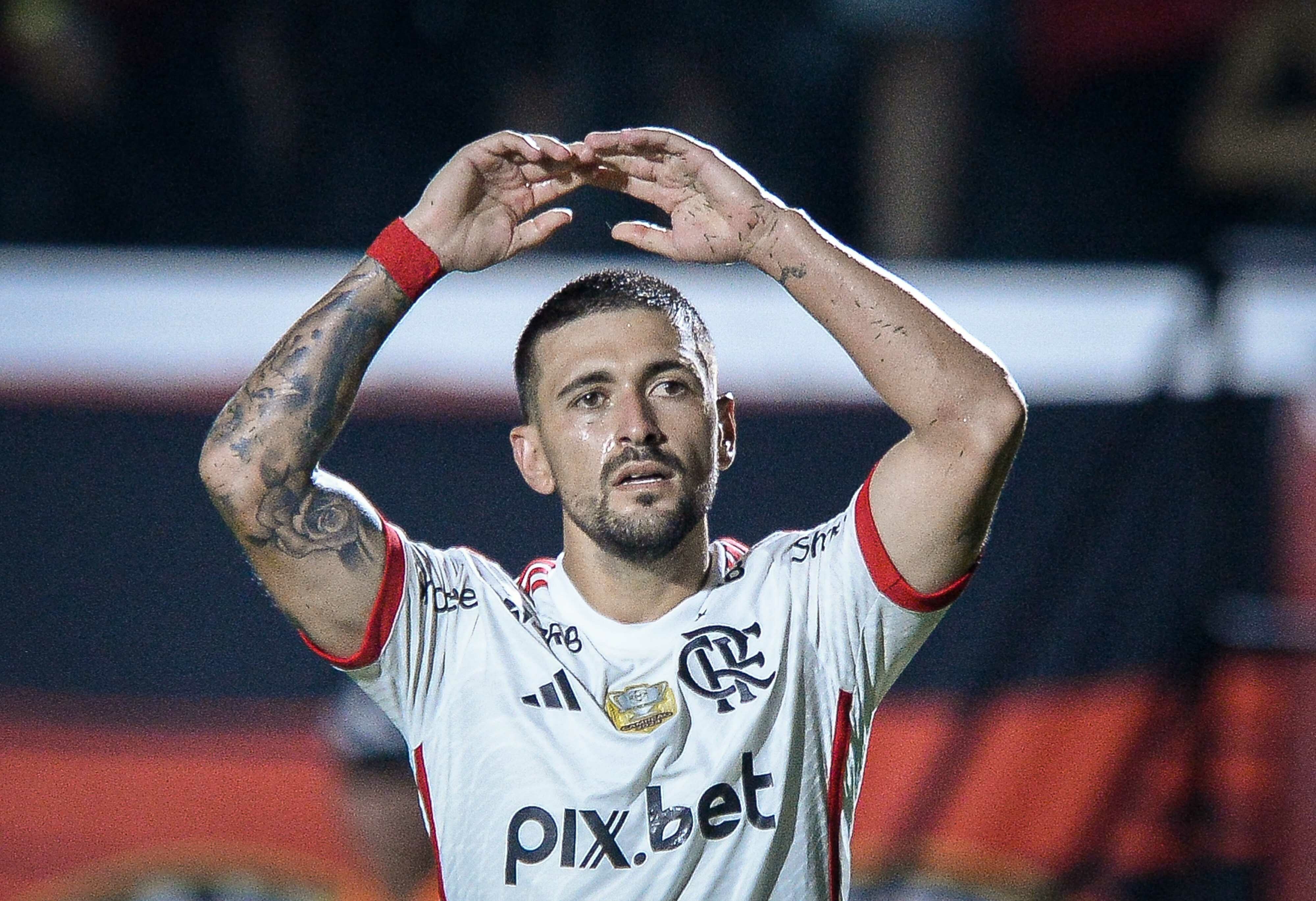 Destaques do Flamengo: Bruno Henrique, Arrascaeta e Plata brilham em vitória