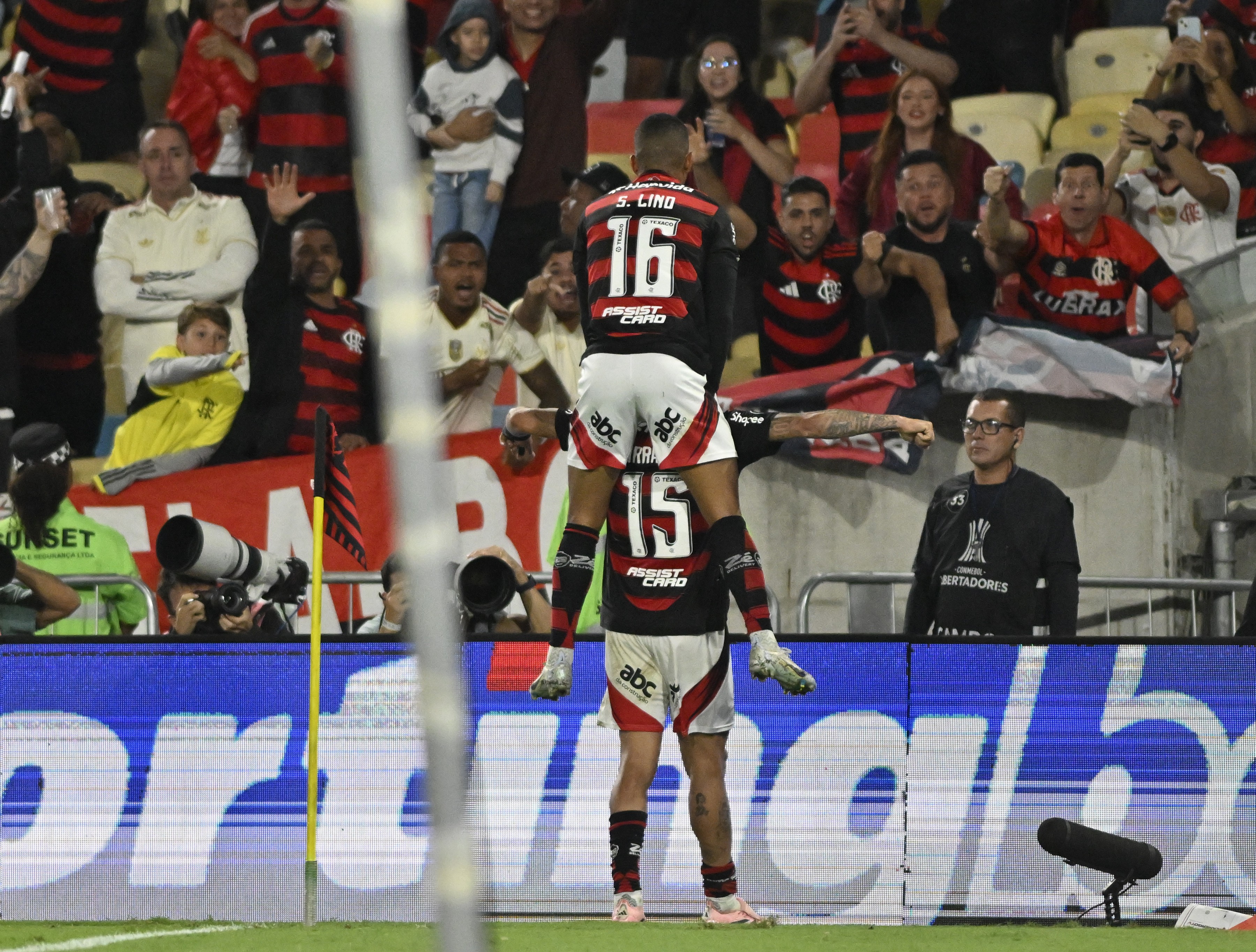 Goleada brasileira no Rio de Janeiro