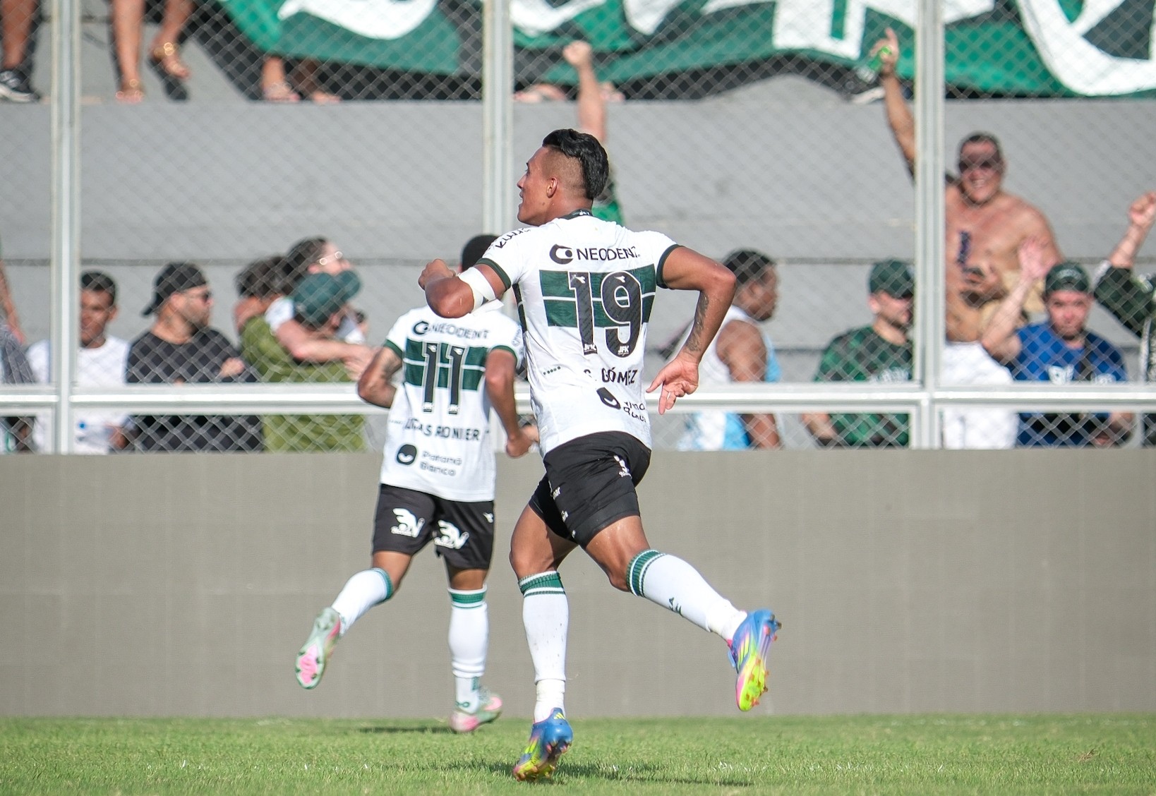 Atuações do Coritiba: ataque desencanta no jogo do título; dê as notas | Ge