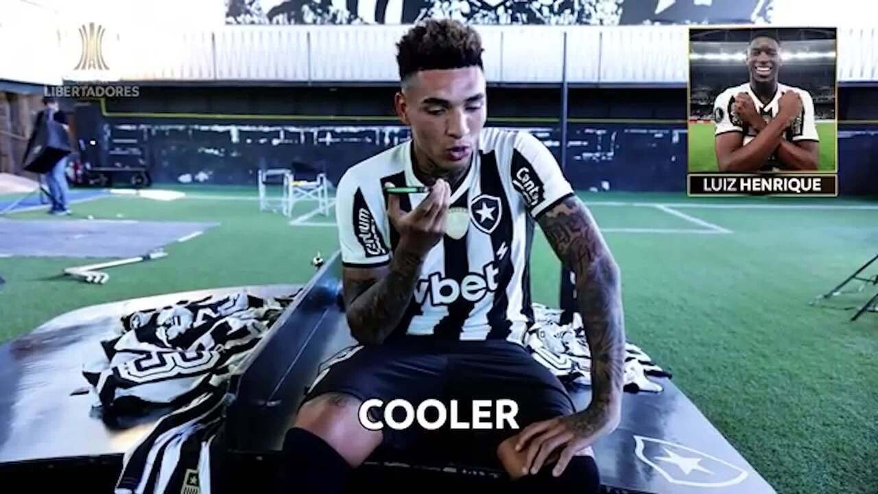 Igor Jesus, do Botafogo, passa trote para Luiz Henrique; veja vídeo