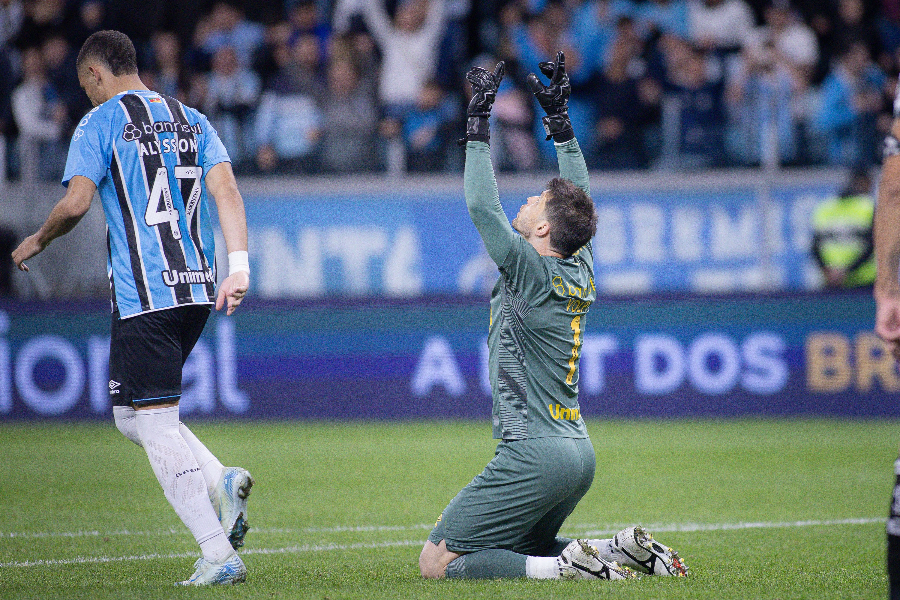 Dê notas para os jogadores do Grêmio no empate com o Botafogo