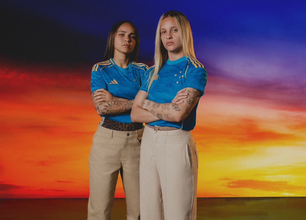 Cruzeiro lança terceira camisa em homenagem ao rio São Francisco