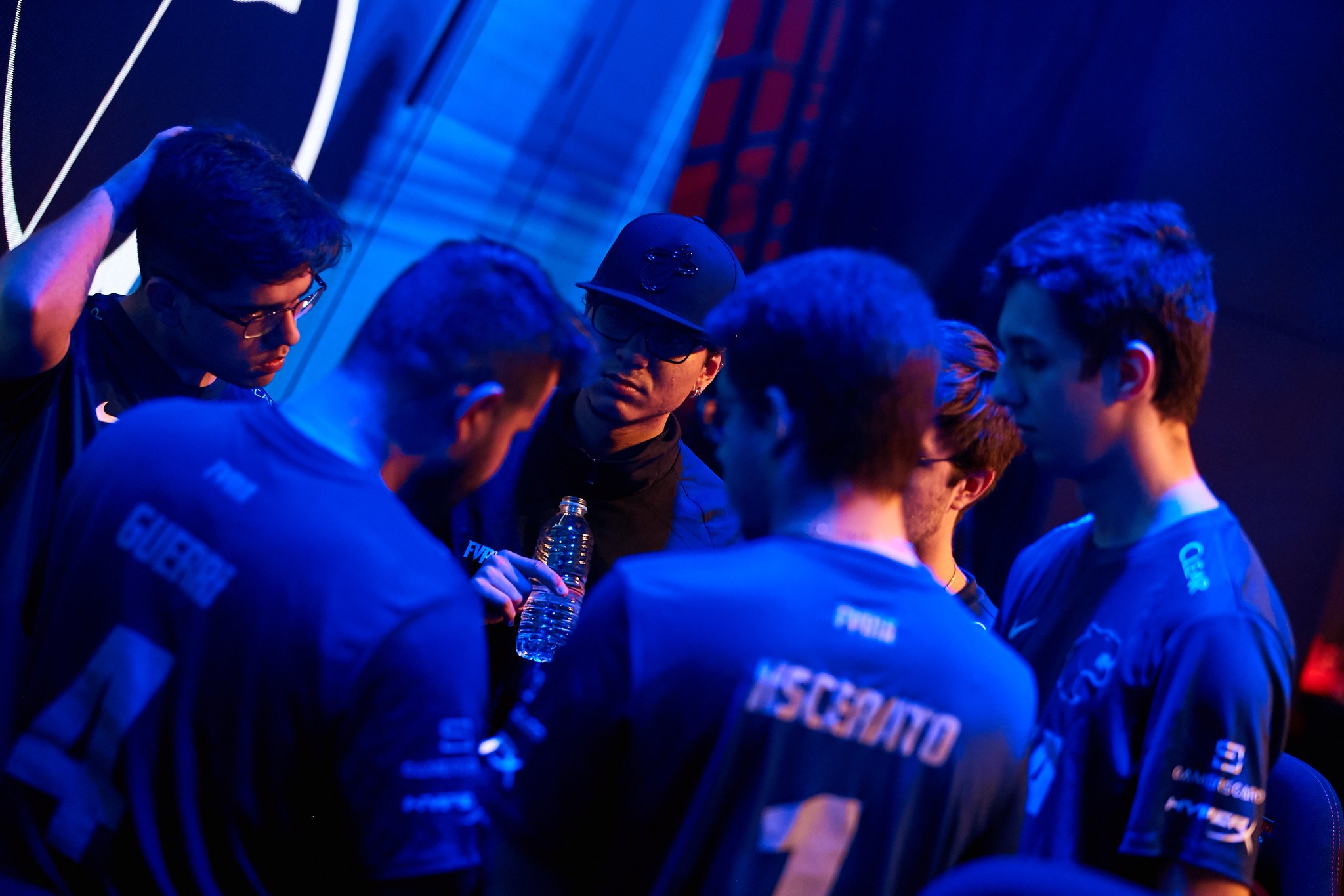 CS:GO: CEO exalta decisão da FURIA, e HEN1 evita polêmica 