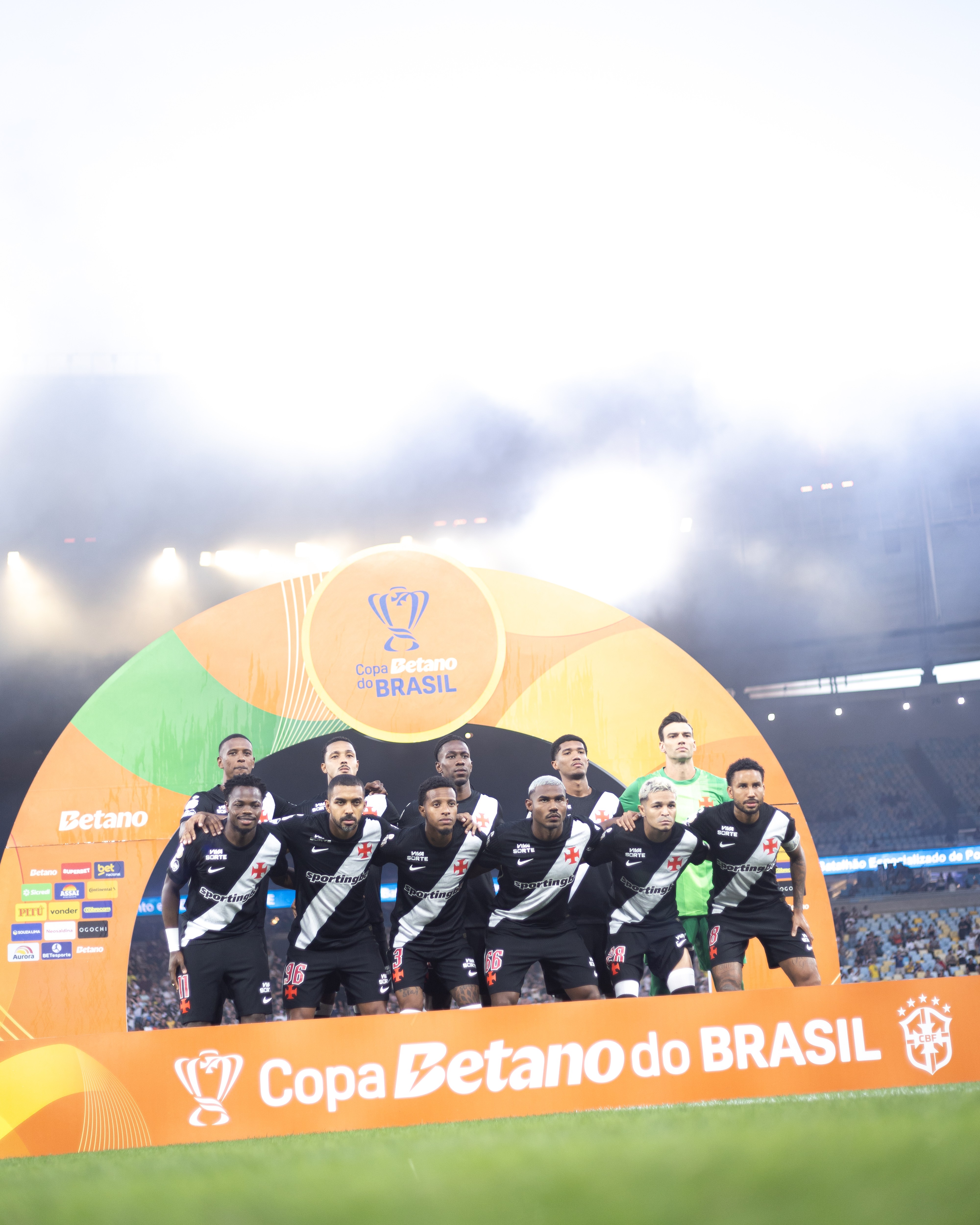 Da pressão às finanças, o que está em jogo para o Vasco na decisão contra o Fluminense