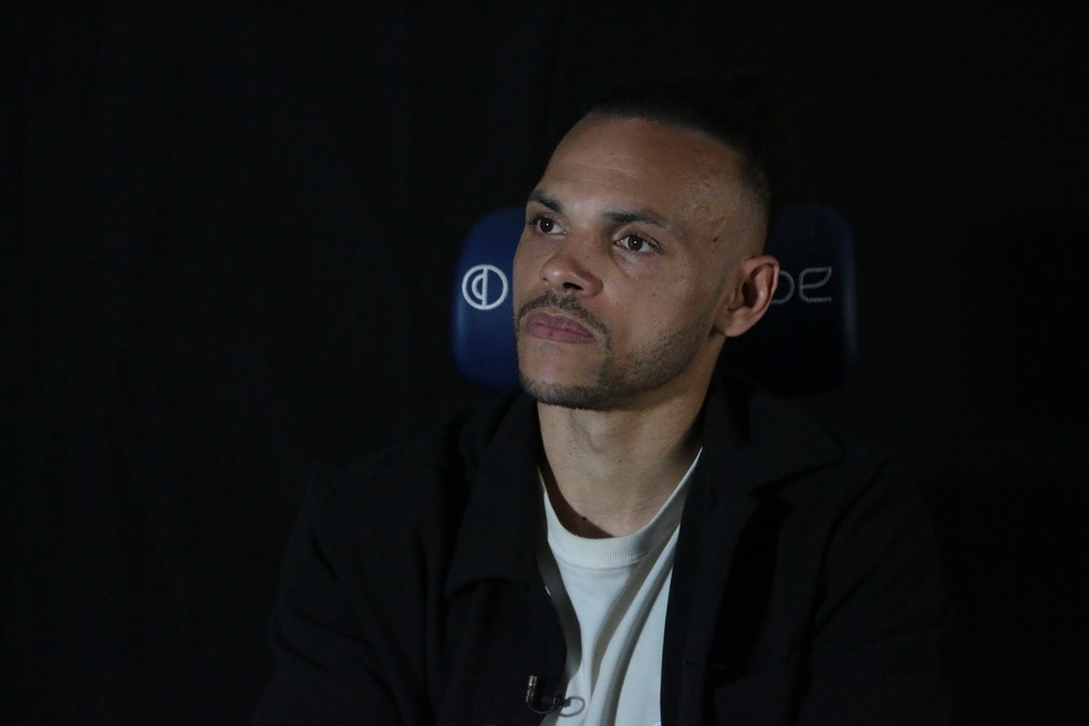 Braithwaite rompeu o tendão de Aquiles em setembro e tem retorno previsto para abril de 2026