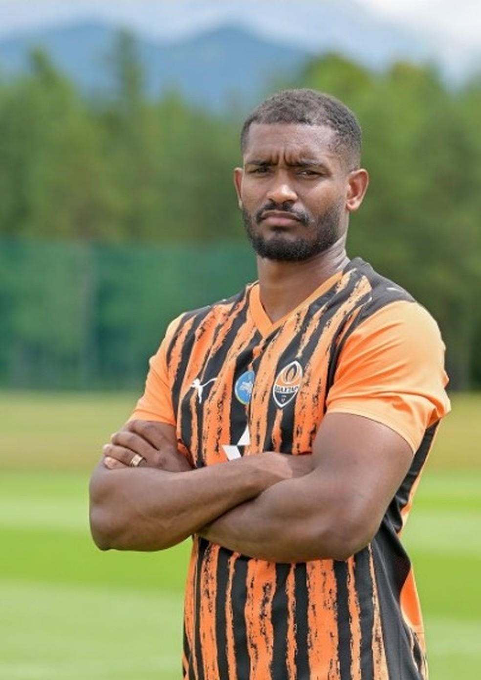 Reduto de brasileiros, Shakhtar busca refúgio na fronteira com Polônia para seguir ativo em meio à guerra