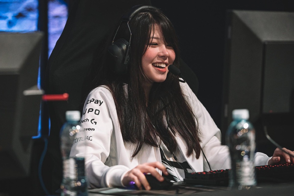 Mayumi intz