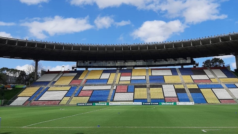 Estádio Kleber Andrade, em Cariacica — Foto: Vitor Nicchio/ge