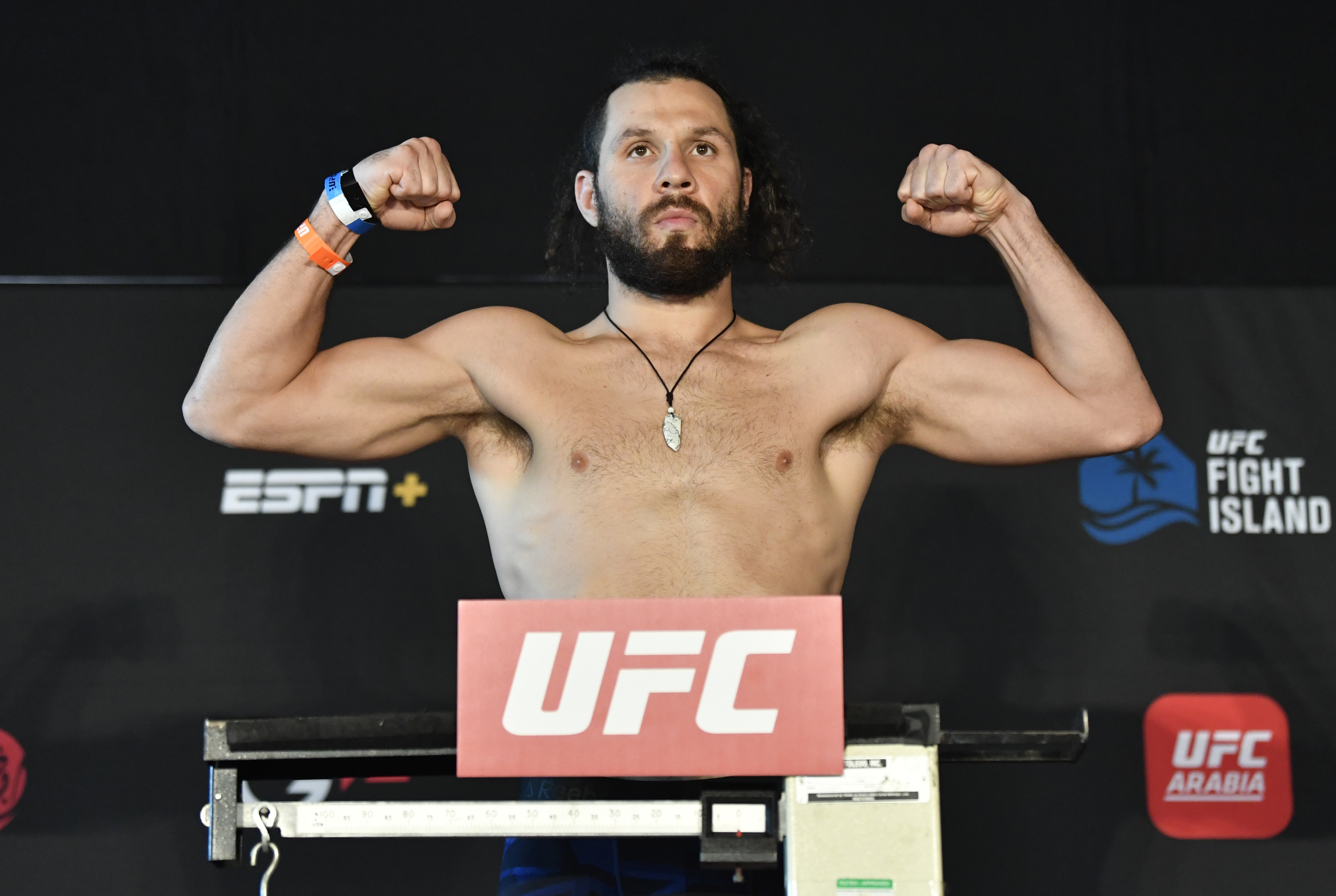 Ex-UFC Markus Maluko está detido a mais um mês pelo ICE e teve fiança negada