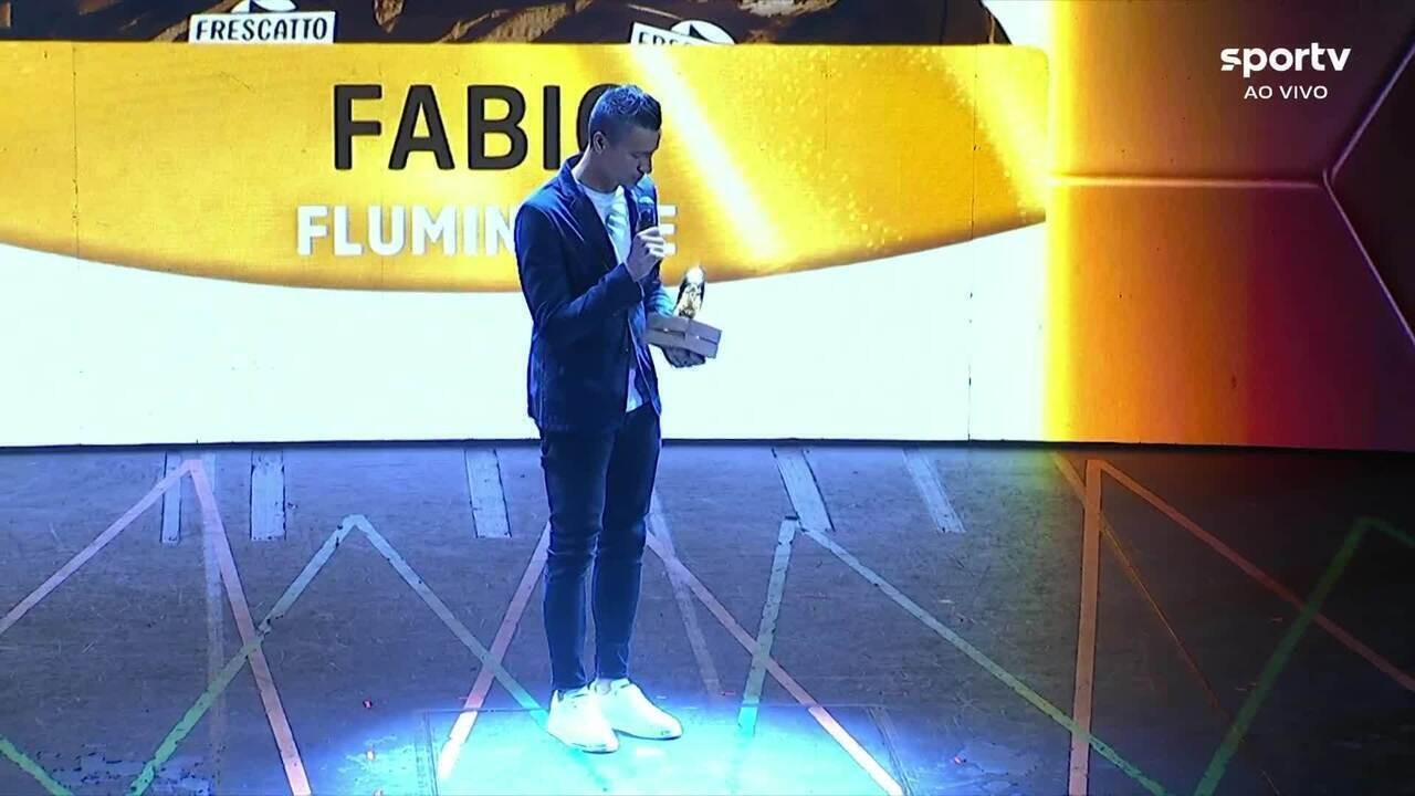 Fluminense domina seleção do Campeonato Carioca 2026 com seis jogadores; Flamengo é campeão ganhando R$ 10 milhões.