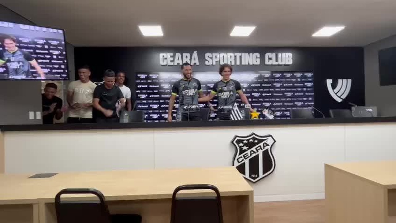 Após polêmica em substituição, Nicolas e Vitor Gabriel se abraçam em entrevista no Ceará