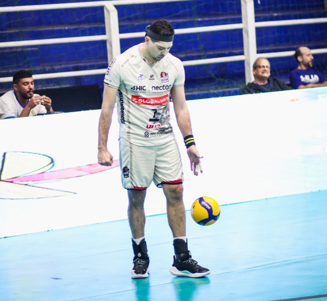 Everaldo comemora vitória em confronto direto no Paulista de vôlei e destaca entrega do Itaquá