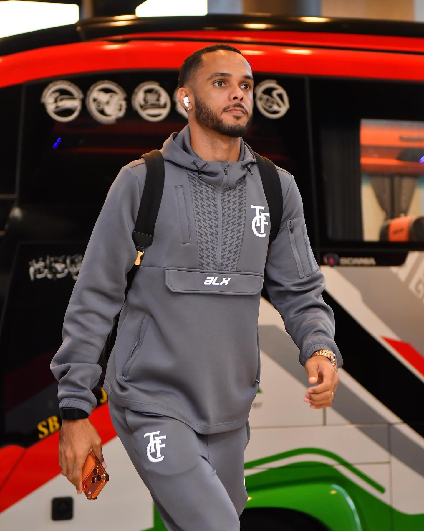 Destaque na temporada, acreano se despede de clube da Malásia: "Foi uma honra vestir essa camisa"