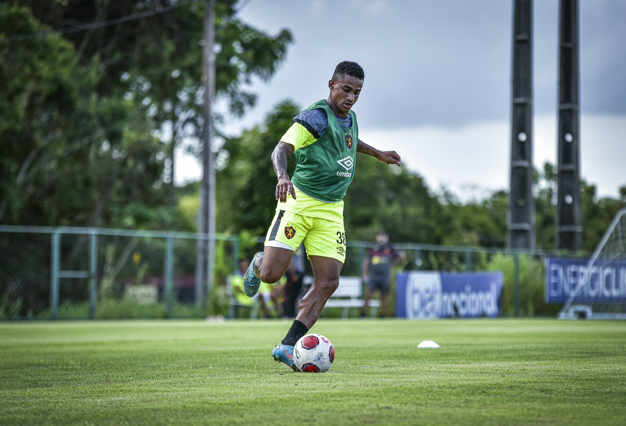 Operário embala 'hatch trick' de empates e perde chance de subir na tabela  do Brasileirão Série D, ms